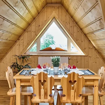 Apartman By The River