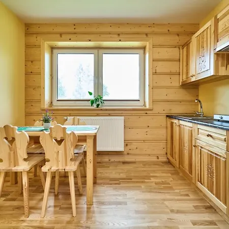 Apartman By The River