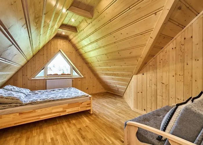 By The River Chocholow