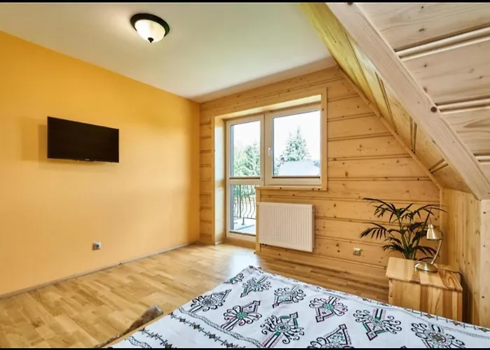 By The River Chocholow